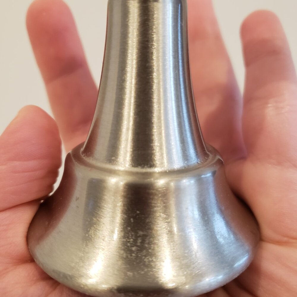 Pivoting Double Post Bathroom Toilet Roll/Toilet Paper Holder in Brushed Nickel - Picture 6 of 8